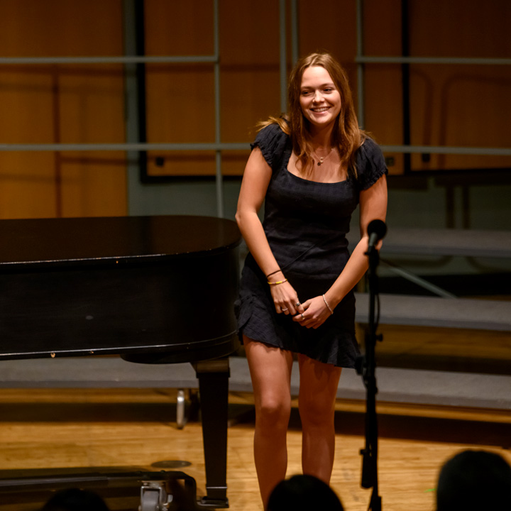 Chloe Laursen '26 performing 