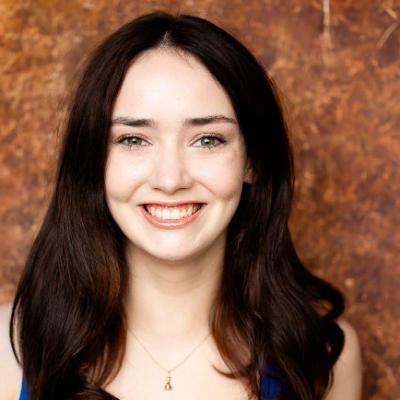 Headshot of Caitlin Callahan