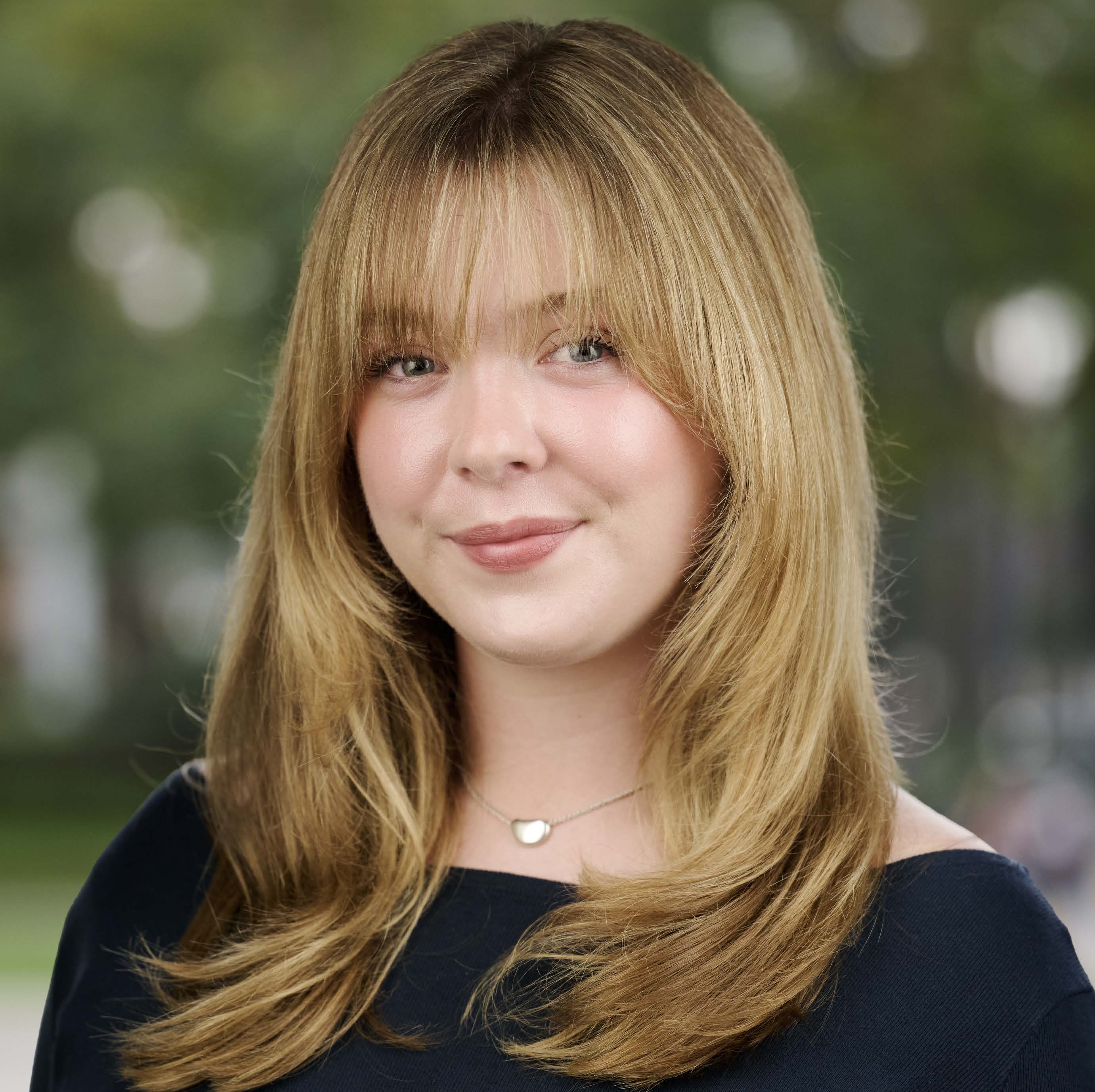 Headshot of Maddie Powers