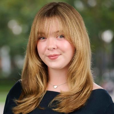 Headshot of Maddie Powers