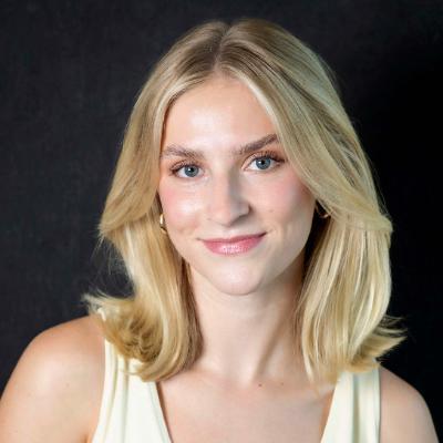 Headshot of Molly Wood