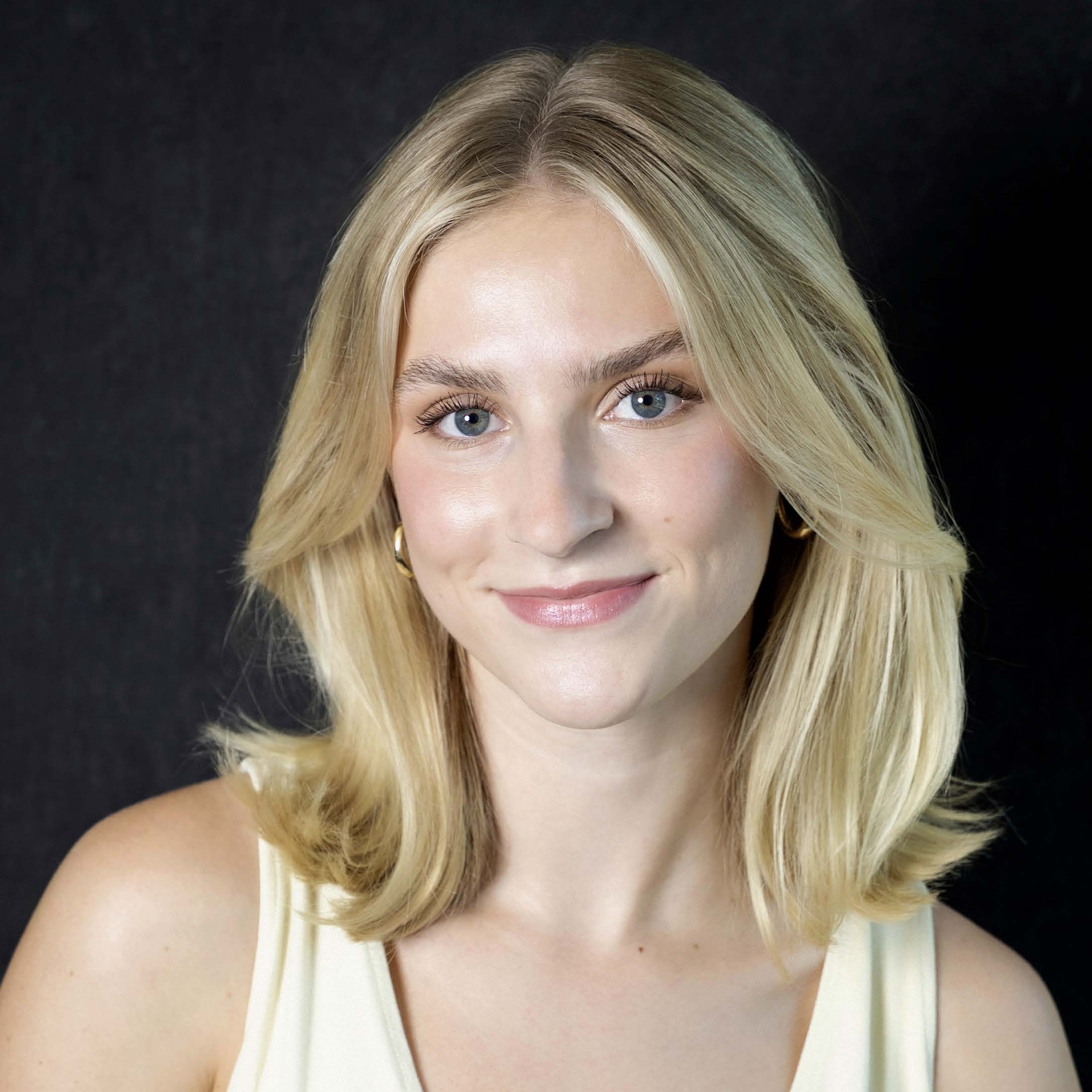 Headshot of Molly Wood