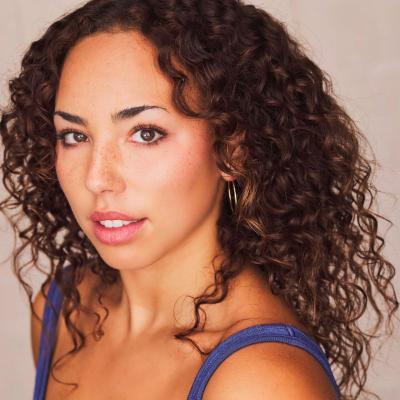 Headshot of Sidney Dixon